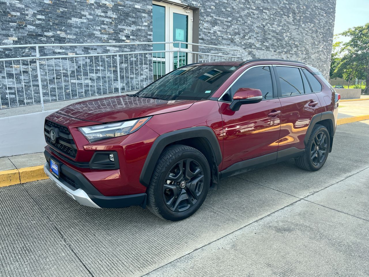 2024 Toyota RAV4 2.5 Adventure At