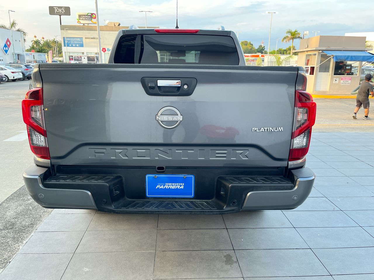 2023 Nissan Frontier 2.5 Le Platinum At