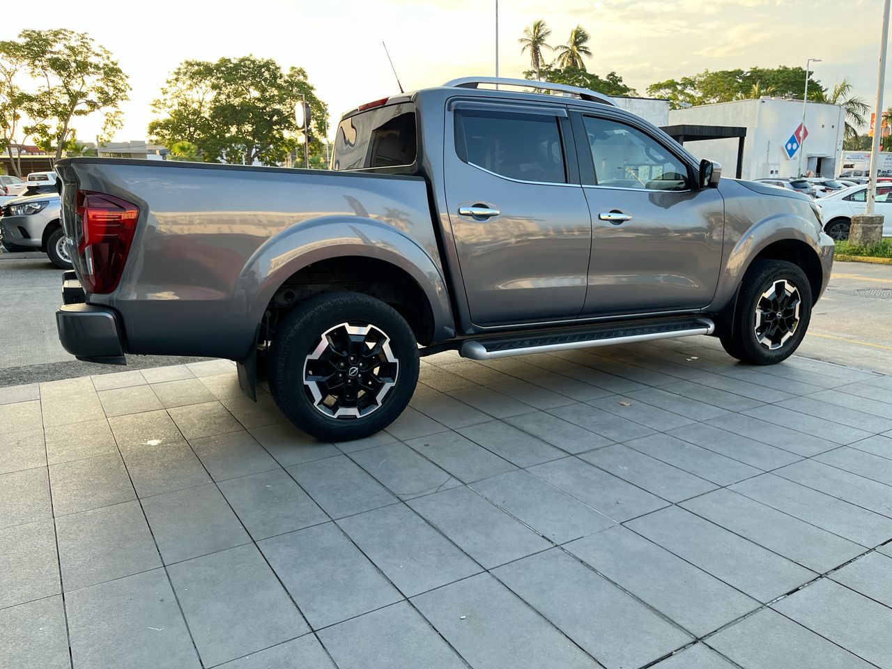 2023 Nissan Frontier 2.5 Le Platinum At