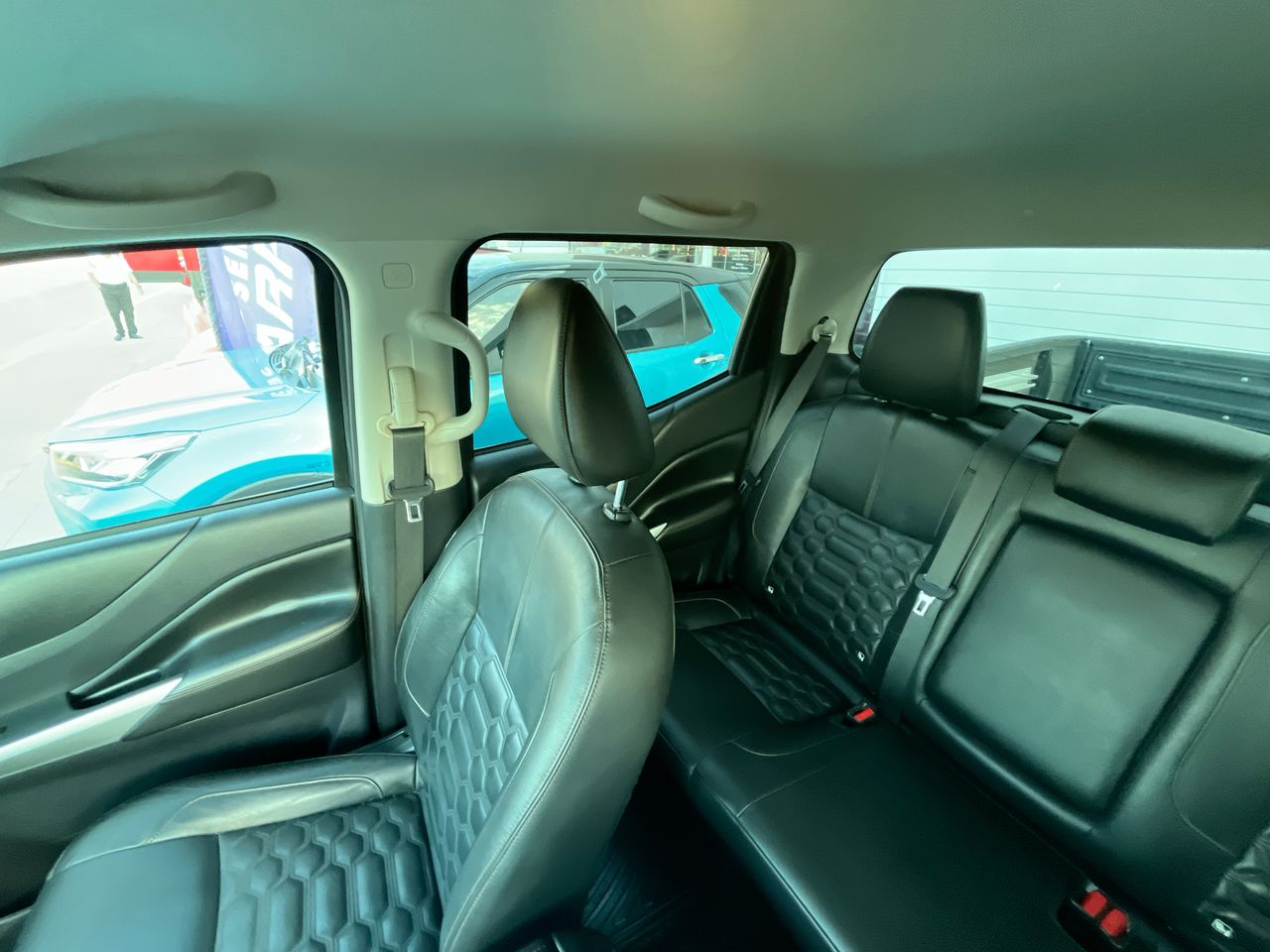 2023 Nissan Frontier 2.5 Le Platinum At