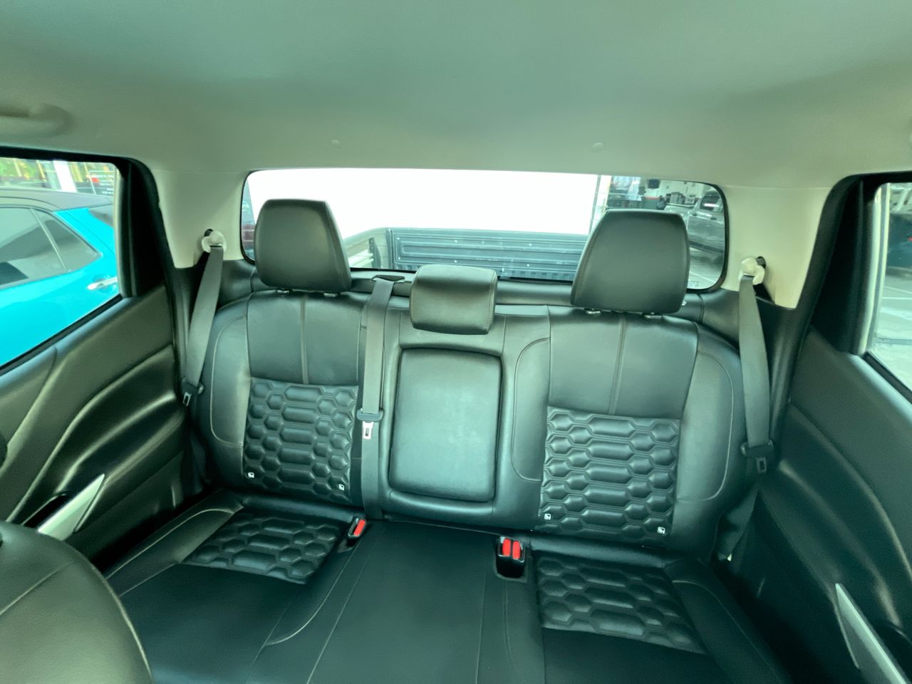 2023 Nissan Frontier 2.5 Le Platinum At