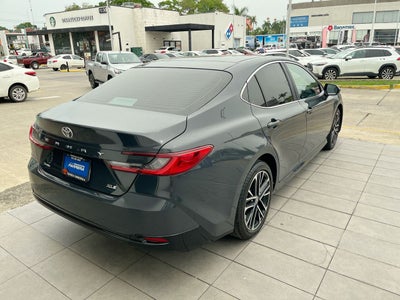 2025 Toyota Camry 2.5 Xle Hev At