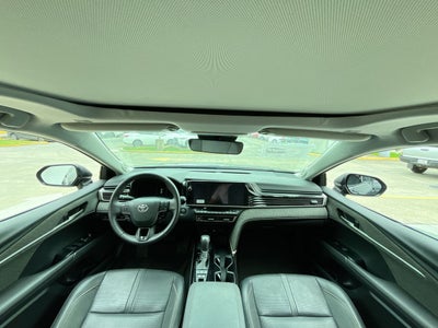 2025 Toyota Camry 2.5 Xle Hev At