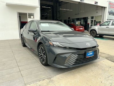 2025 Toyota Camry 2.5 Xle Hev At
