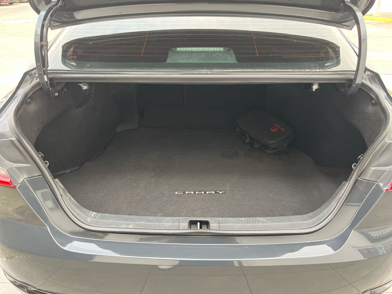 2025 Toyota Camry 2.5 Xle Hev At