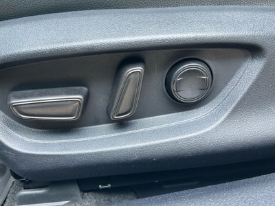 2025 Toyota Camry 2.5 Xle Hev At