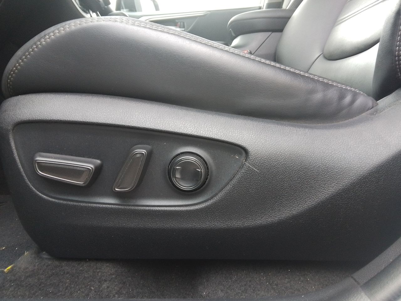 2023 Toyota RAV4 2.5 Limited Hybrid At