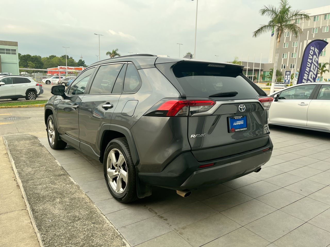 2021 Toyota RAV4 2.5 Limited Hybrid At