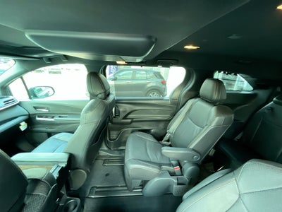 2025 Toyota Sienna 2.5 Platinum Hev At