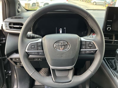 2025 Toyota Sienna 2.5 Platinum Hev At