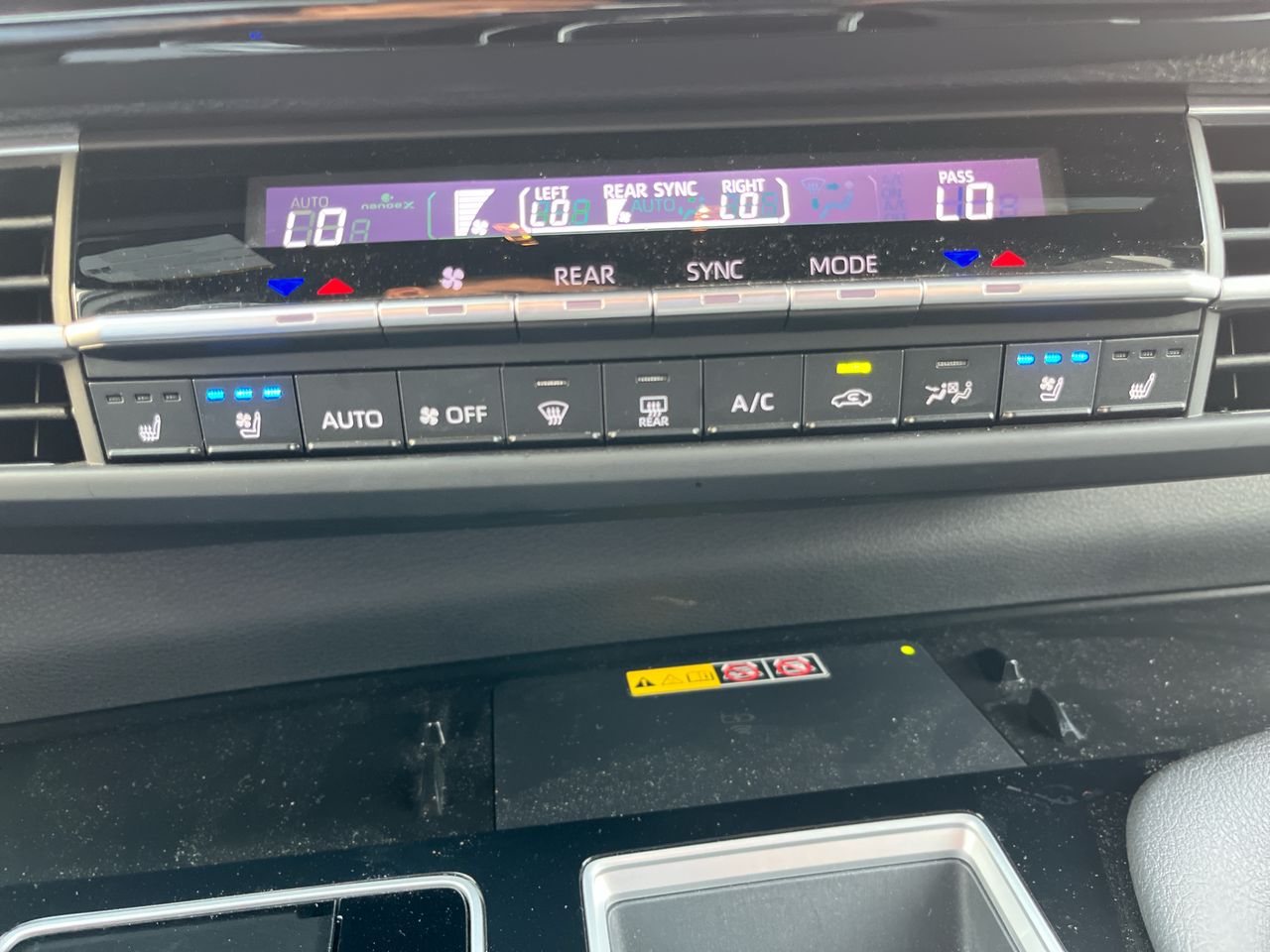 2025 Toyota Sienna 2.5 Platinum Hev At