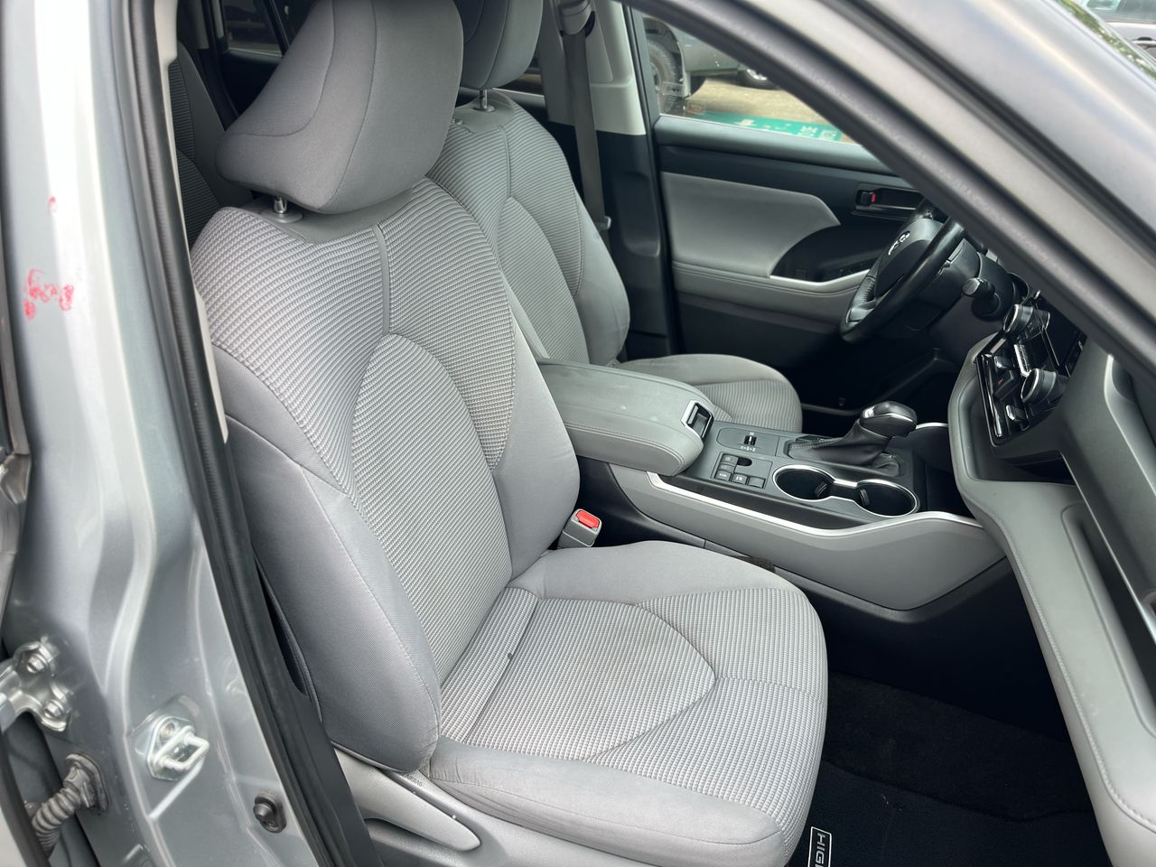 2023 Toyota Highlander 2.5 Le Hev At