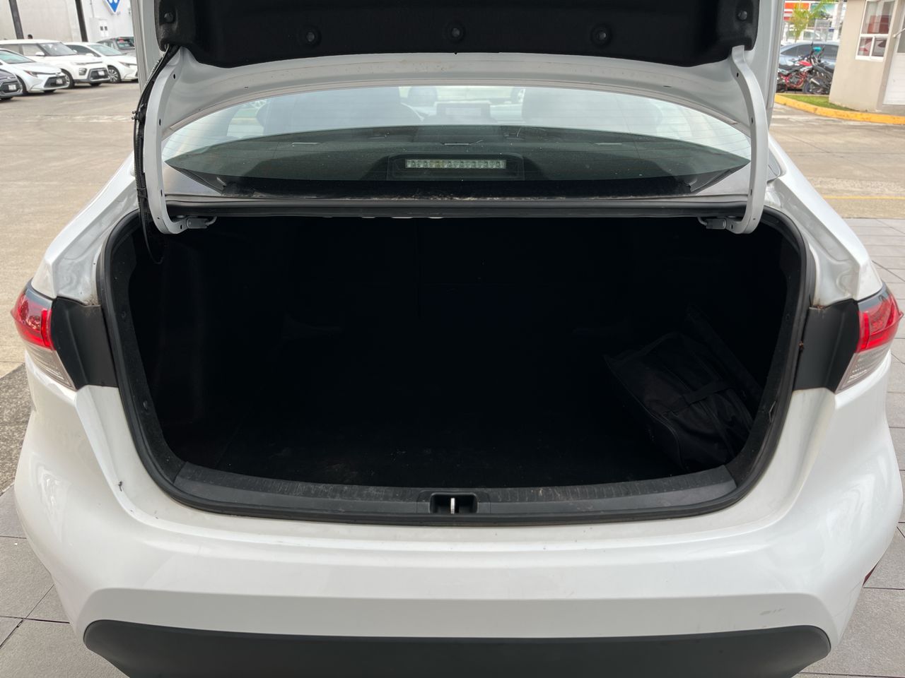 2024 Toyota Corolla 2.0 Le At
