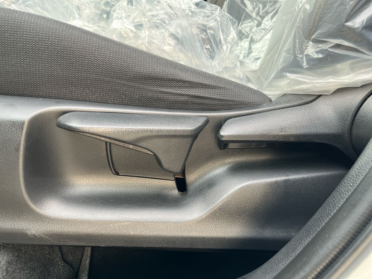 2024 Toyota Corolla Cross 2.0 Le HEV At