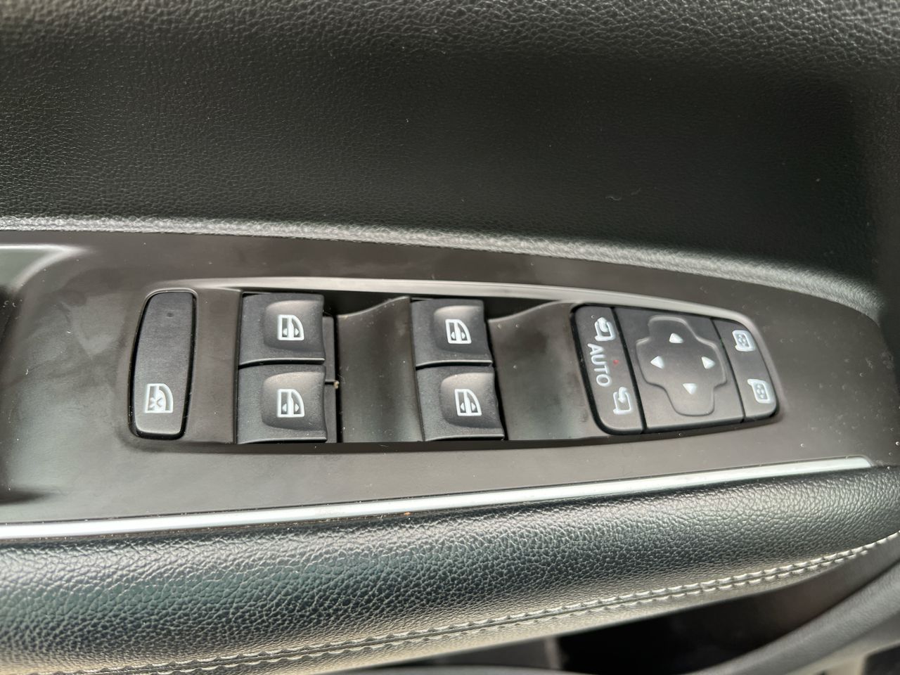 2023 Renault Koleos 2.5 Iconic Piel Cvt