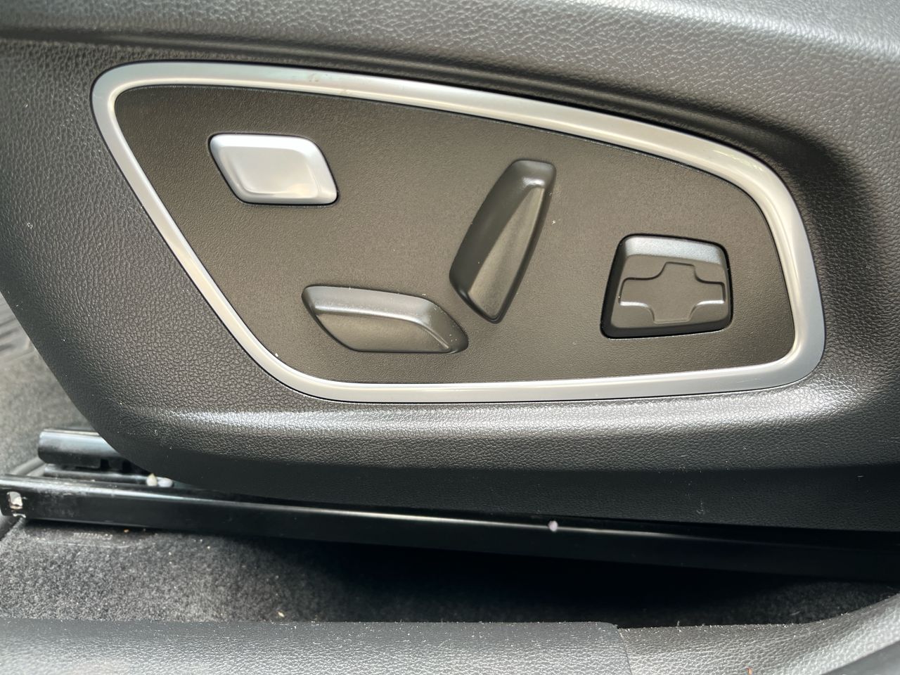 2023 Renault Koleos 2.5 Iconic Piel Cvt