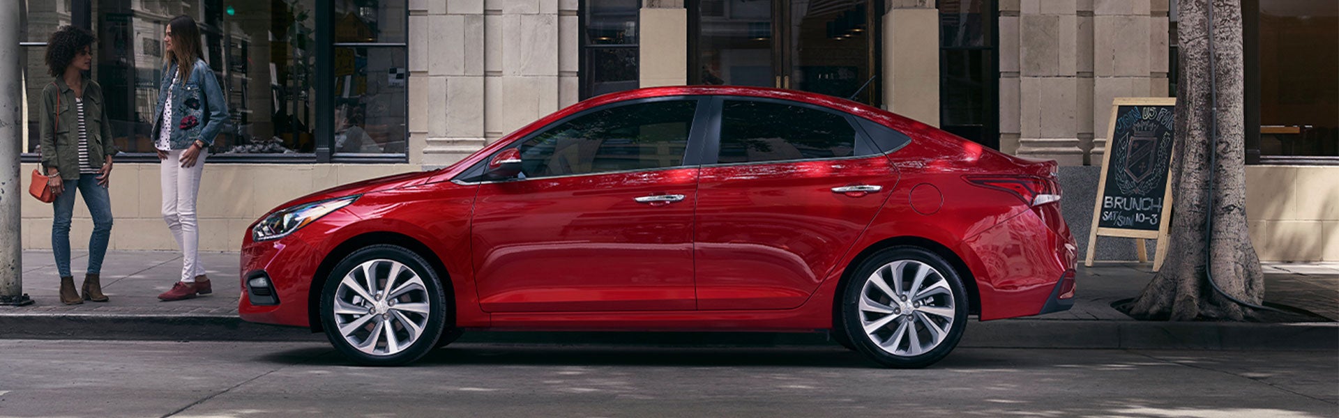 Hyundai Accend Sedán Banner