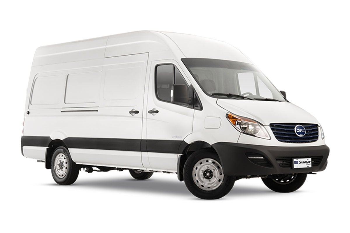 Potencia de 172 HP y Torque de 207 LB-PIE