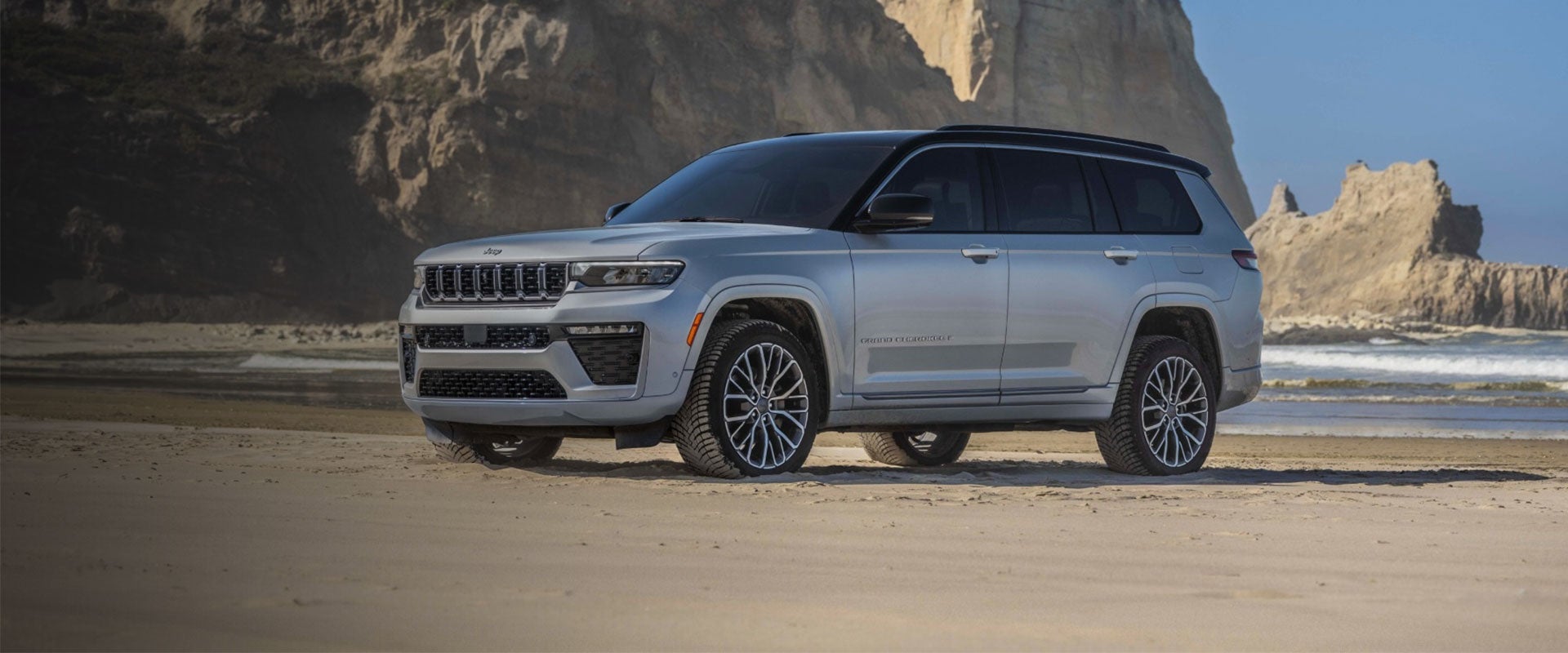 Jeep GRAND CHEROKEE 4XE Banner