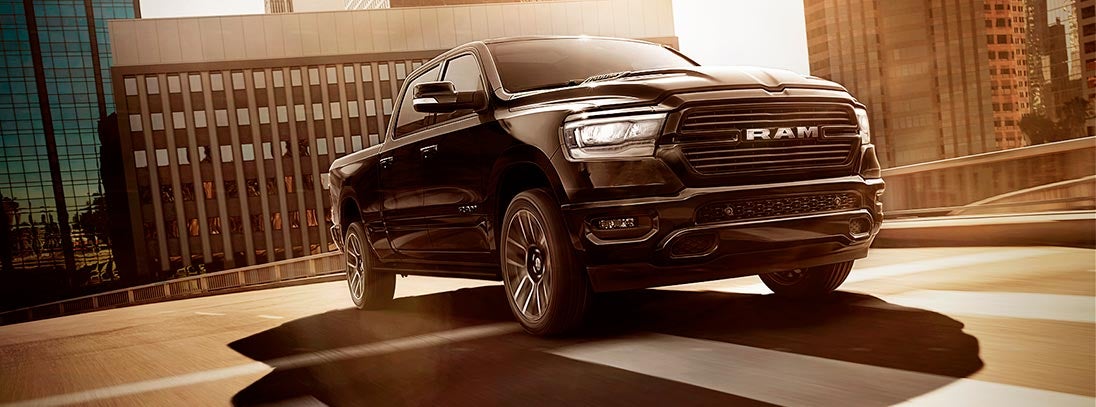 Ram 1500 mild-hybrid Laramie Sport Banner